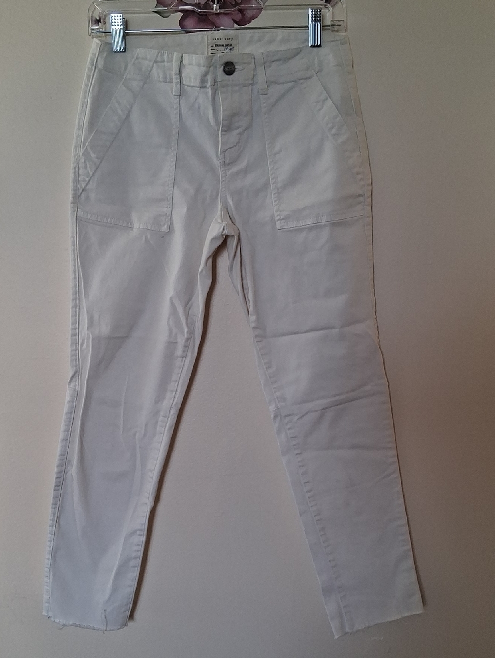 Sanctuary White Crop Denim Pants 26 Front Slanted Pockets